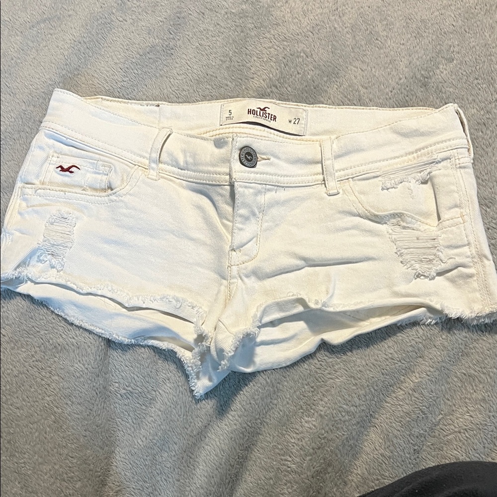 Hollister Women's Cream Jean Shorts Sz 27